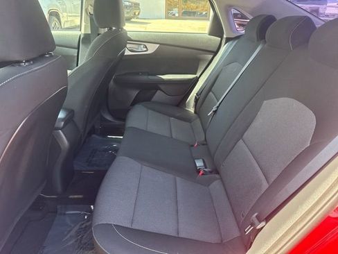 Used 2022 Kia Forte LXS FWD image 22