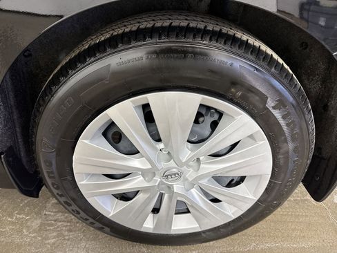 Certified 2025 Nissan Sentra S image 5