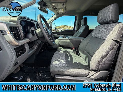 New 2026 Ford F250 XLT w/ XLT Premium Package AWD/4WD image 4