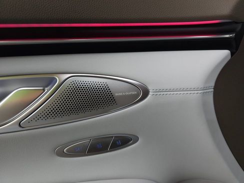 New 2026 Genesis GV70 2.5T Advanced AWD/4WD image 11