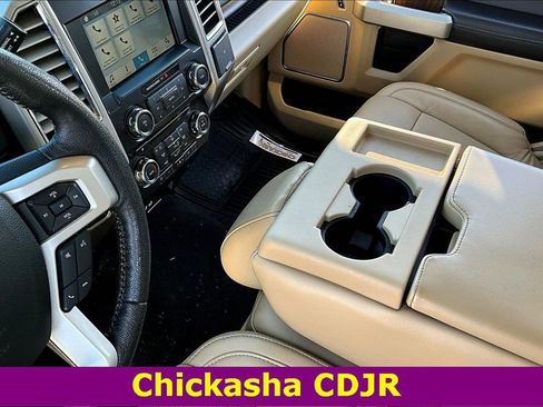 Used 2016 Ford F150 Lariat image 17