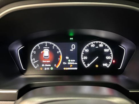 Used 2024 Honda Pilot Touring image 14
