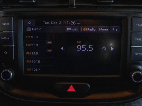 Used 2024 Kia Soul LX w/ Option Group 015 image 8