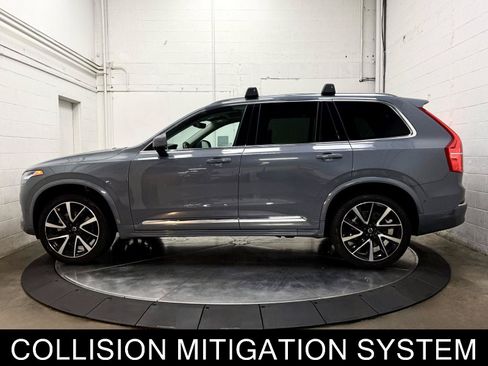 Used 2023 Volvo XC90 B6 Plus AWD/4WD image 7
