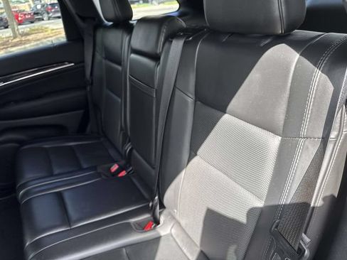 Used 2018 Jeep Grand Cherokee Overland RWD image 14