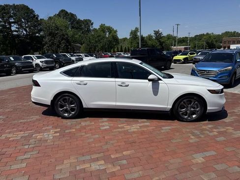 Used 2023 Honda Accord EX-L image 37