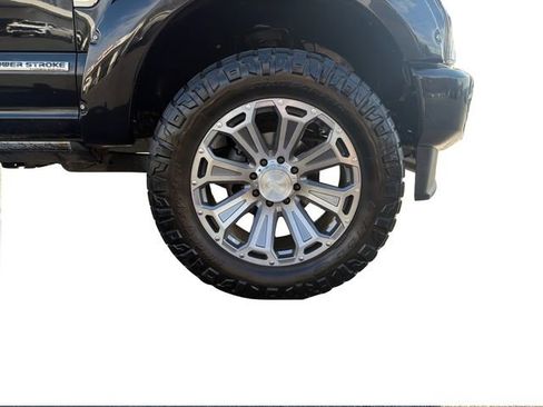 Used 2021 Ford F250 Platinum image 29