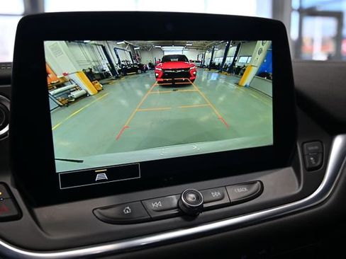 Used 2023 Chevrolet Blazer LT w/ Driver Confidence Package image 16