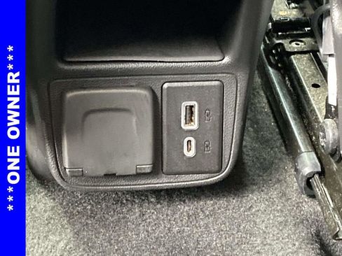Used 2024 Chevrolet TrailBlazer LT w/ Convenience Package AWD/4WD image 15