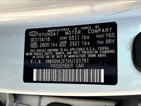 Used 2017 Genesis G80 3.8 image 30