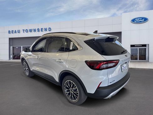 New 2026 Ford Escape SE image 4