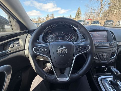Used 2015 Buick Regal Premium image 15