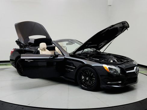 Used 2013 Mercedes-Benz SL 550 image 10