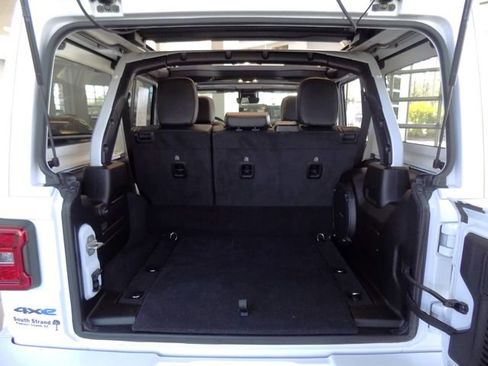 Certified 2023 Jeep Wrangler Unlimited Sahara image 29