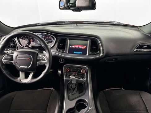 Used 2016 Dodge Challenger R/T Scat Pack w/ Leather Interior Group image 27