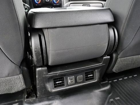 Used 2022 Chevrolet Silverado 2500 LT w/ Convenience Package AWD/4WD image 20