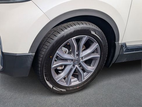 Used 2022 Honda CR-V Touring image 5