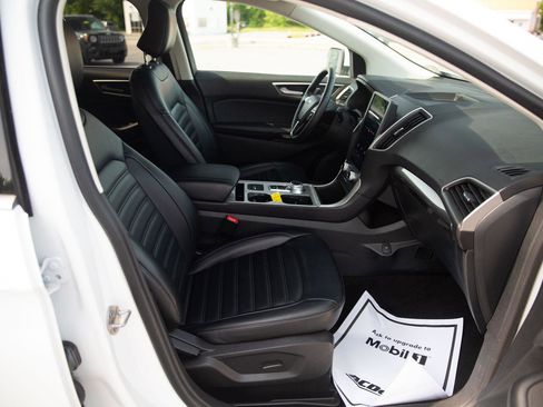 Used 2024 Ford Edge SEL image 23