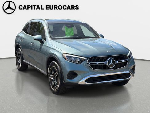 New 2026 Mercedes-Benz GLC 300 image 3