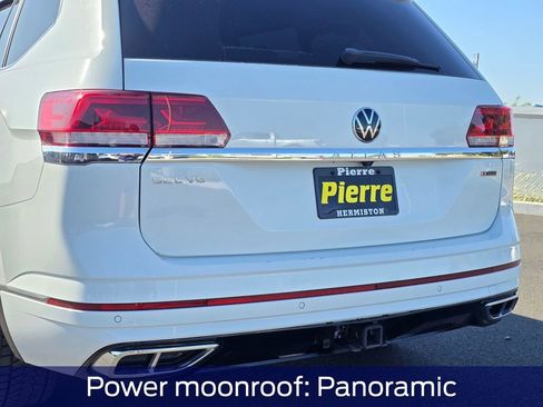 Used 2022 Volkswagen Atlas SEL R-Line AWD/4WD image 8