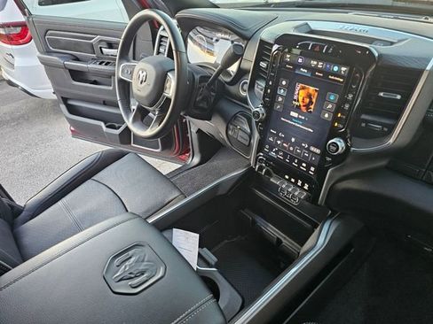 Used 2024 RAM 2500 Laramie w/ Night Edition image 24
