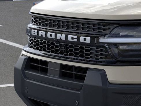 New 2025 Ford Bronco Sport Outer Banks w/ Outer Banks Tech Package+ image 17