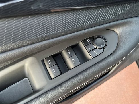 New 2026 Chevrolet Blazer EV LT image 22