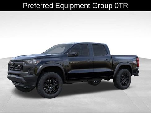 New 2026 Chevrolet Colorado Trail Boss AWD/4WD image 2