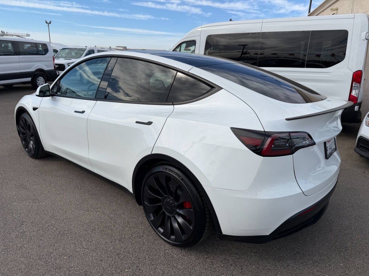 Used 2023 Tesla Model Y Performance AWD/4WD image 8