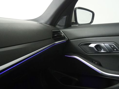 Used 2021 BMW 330i xDrive 330i xDrive w/ Convenience Package image 27