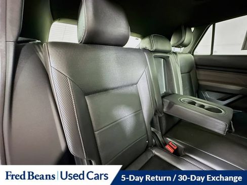Used 2023 Volkswagen Atlas Cross Sport SEL AWD/4WD image 30