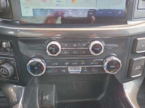 Used 2022 Ford F150 XLT w/ Equipment Group 302A High AWD/4WD image 17