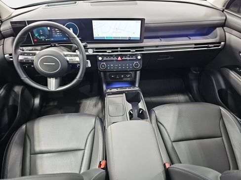 Used 2025 Hyundai Tucson Limited AWD/4WD image 10