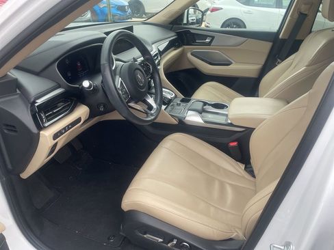 Used 2024 Acura MDX FWD w/ Technology Package image 2