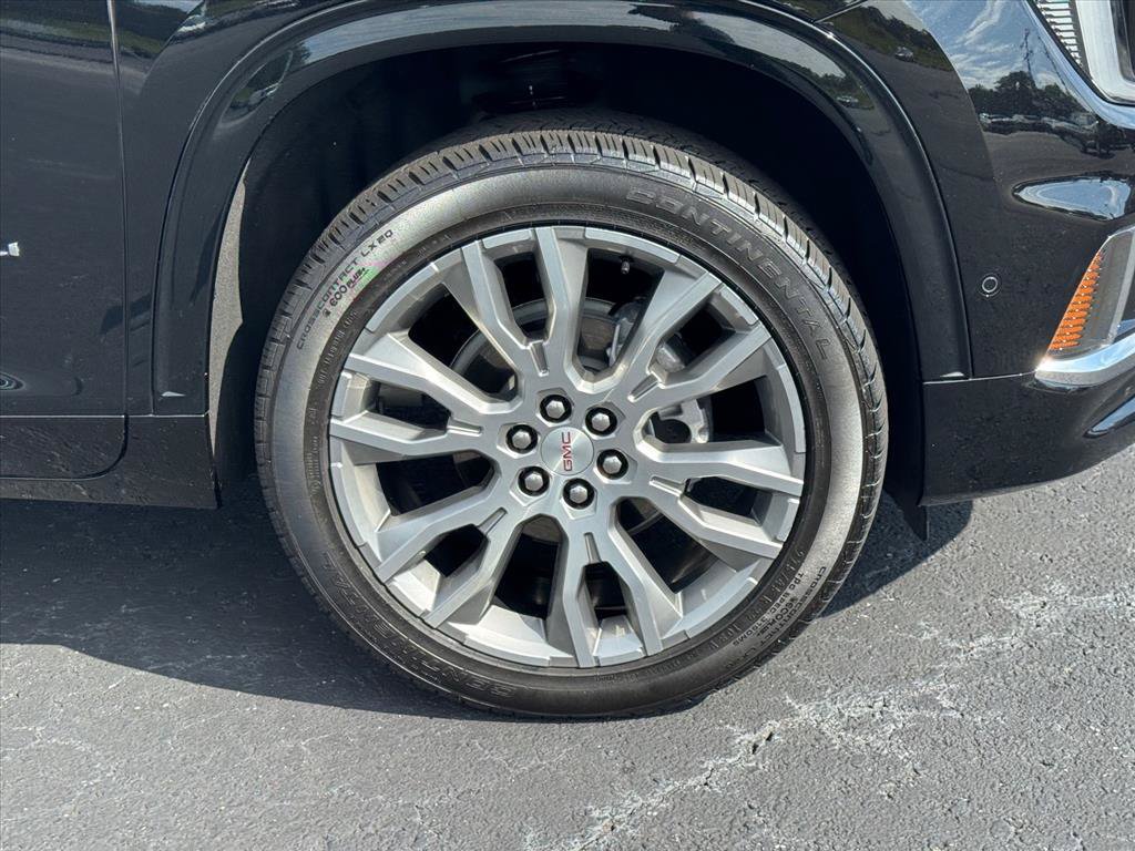 Used 2026 GMC Acadia Denali w/ Super Cruise Package FWD image 9
