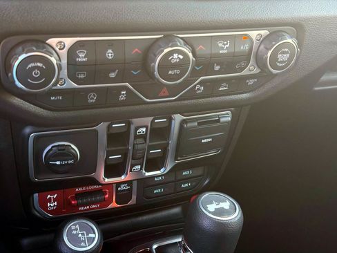 New 2026 Jeep Wrangler Unlimited Sport AWD/4WD image 22