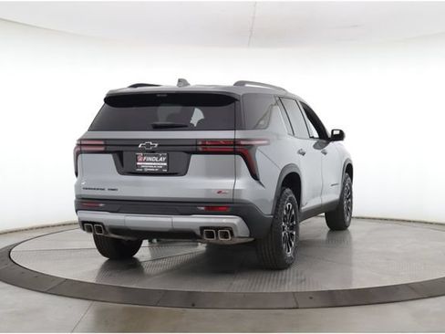Used 2026 Chevrolet Traverse Z71 AWD/4WD image 7