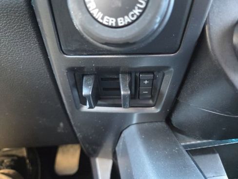 Used 2018 Ford F150 XLT w/ Equipment Group 302A Luxury image 8