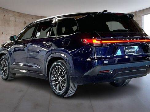 New 2026 Lexus TX 350 AWD image 3
