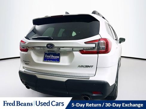 Used 2025 Subaru Ascent Premium image 8