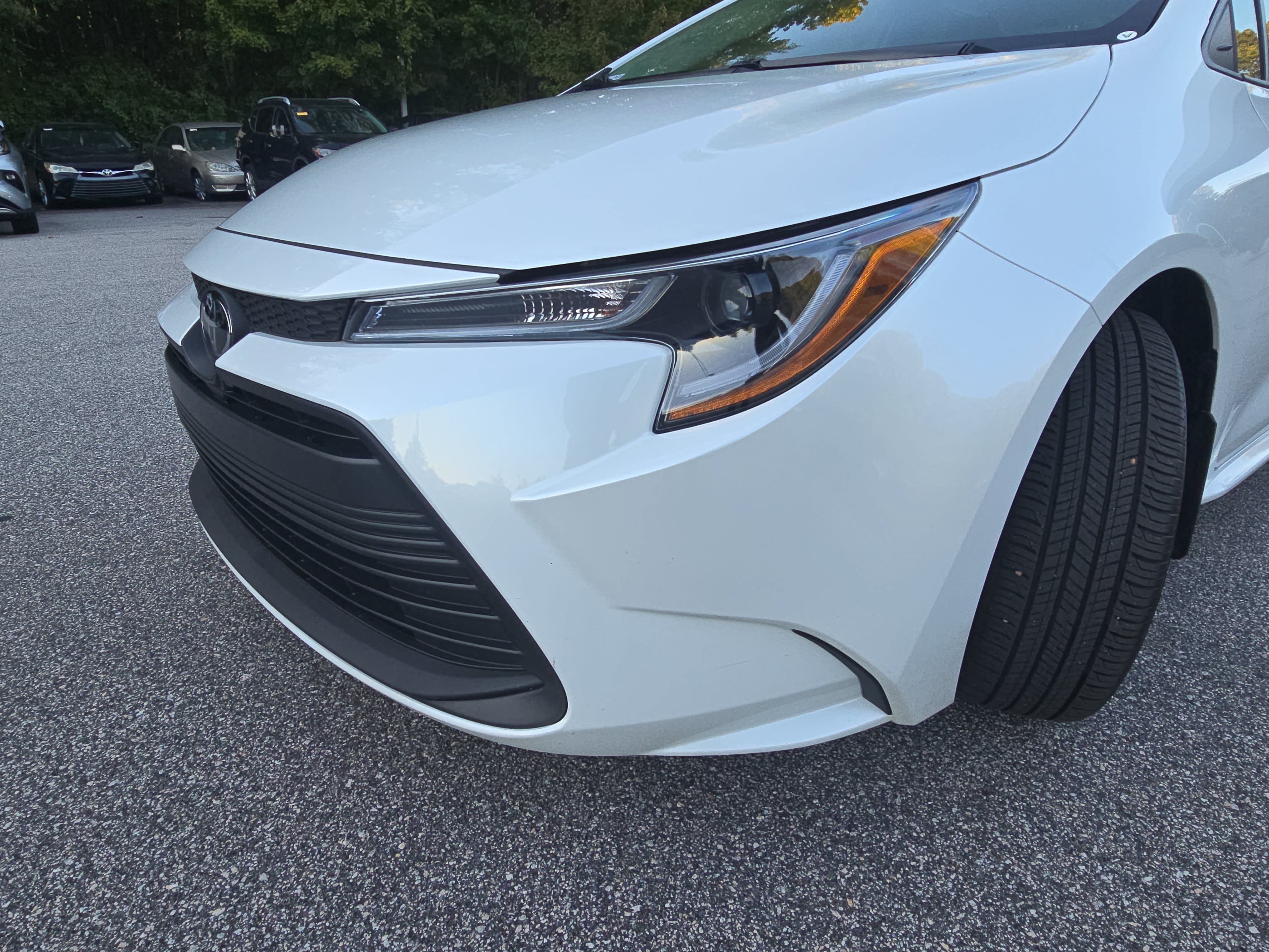 Used 2026 Toyota Corolla LE FWD image 28