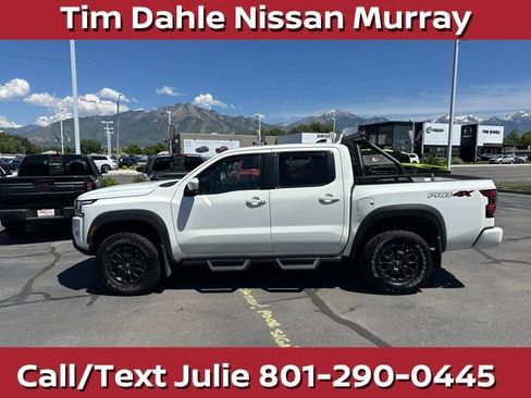 Used 2023 Nissan Frontier PRO-4X w/ Technology Package AWD/4WD image 7