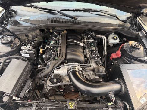 Used 2011 Chevrolet Camaro SS image 13