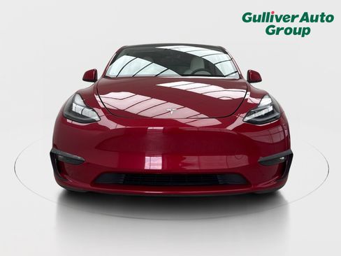 Used 2023 Tesla Model Y Long Range AWD/4WD image 14