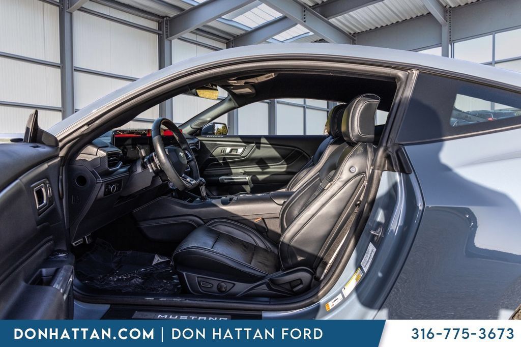 Used 2024 Ford Mustang GT Premium RWD image 4