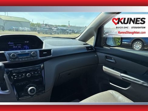 Used 2011 Honda Odyssey EX-L image 45