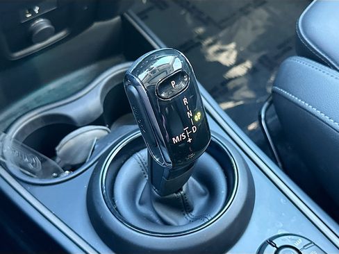 Used 2024 MINI Cooper Countryman S w/ Storage Package FWD image 16