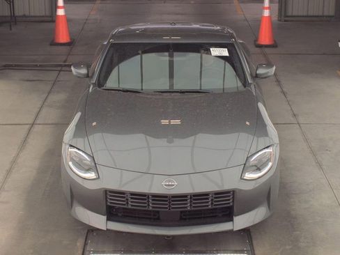Certified 2024 Nissan Z Sport w/ Floor Mat Package image 3