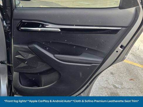 Used 2024 Kia Seltos S image 11