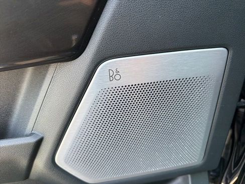 Used 2021 Ford F150 Lariat w/ Equipment Group 502A High image 10